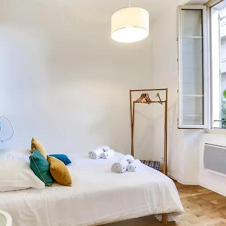 Immogroom - Renovated Studio - Modern - Wifi - Downtown Appartement Cannes
